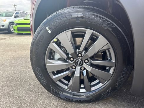 New 2026 Nissan Pathfinder SV AWD/4WD image 28