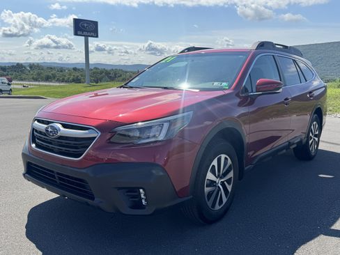 Certified 2021 Subaru Outback Premium w/ Popular Package #1 AWD/4WD image 8