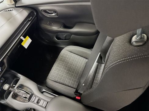 New 2026 Honda HR-V LX image 20