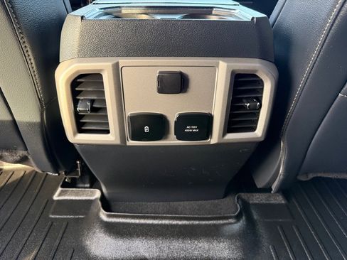 Used 2022 Ford F250 Lariat w/ Lariat Value Package image 24