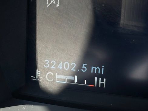 Used 2023 Lincoln Corsair AWD w/ Equipment Group 101A image 29