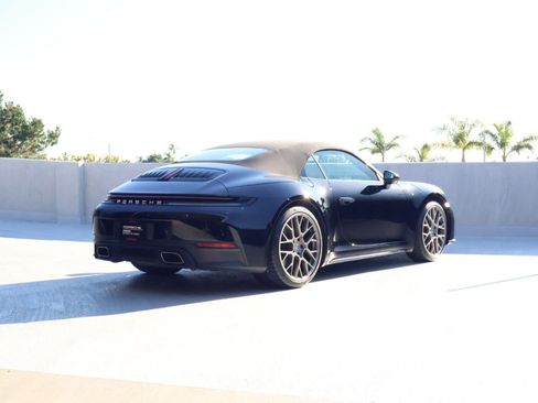 Certified 2025 Porsche 911 Carrera image 10