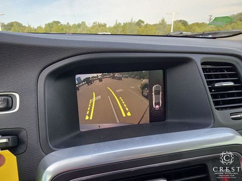 Used 2018 Volvo S60 T5 Dynamic w/ Vision Package FWD image 20