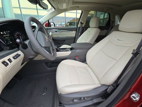 New 2026 Cadillac XT5 Premium Luxury image 13