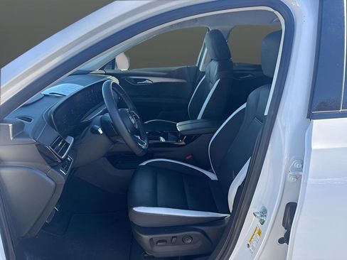 Used 2025 Buick Envision Sport Touring image 28