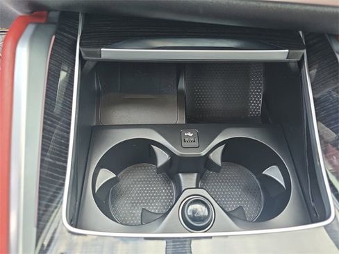 Certified 2024 BMW X6 xDrive40i w/ Premium Package image 22