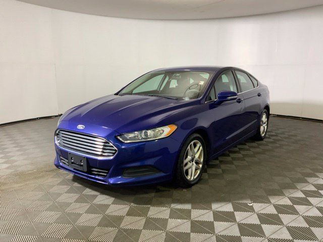Used 2015 Ford Fusion SE FWD image 3