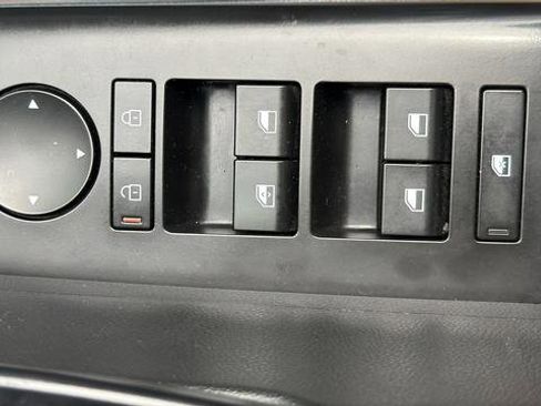 Used 2024 Hyundai Kona SEL FWD image 12