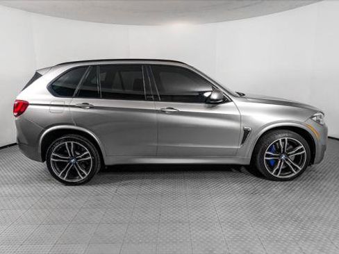 Used 2016 BMW X5 M image 9