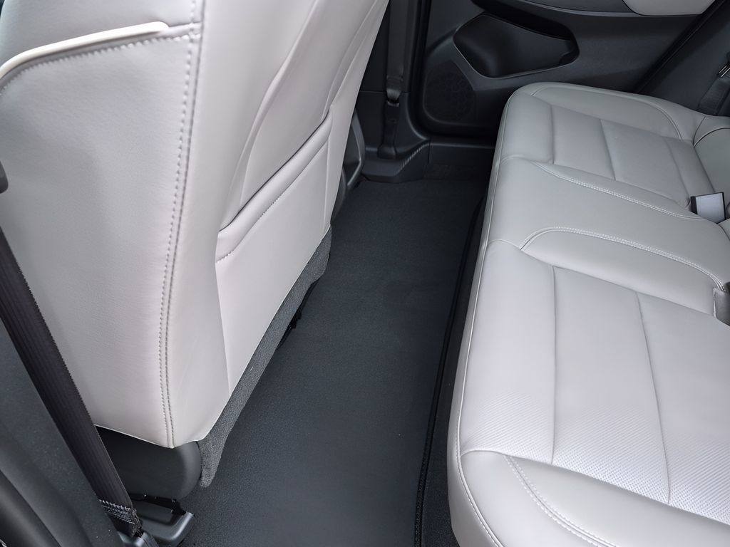 New 2026 Buick Envista Preferred FWD image 37