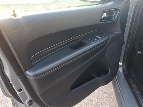 Used 2022 Dodge Durango GT image 9