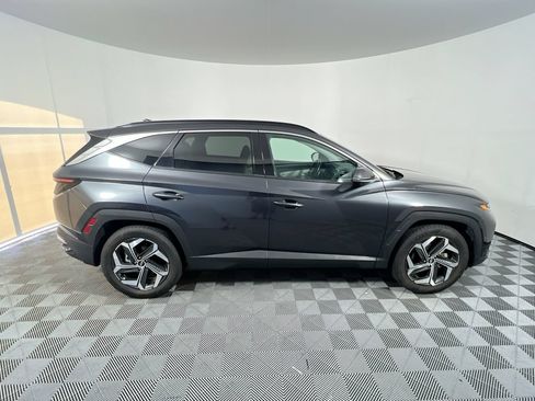 Used 2024 Hyundai Tucson Limited FWD image 2