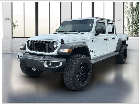 Used 2024 Jeep Gladiator Sport AWD/4WD image 1