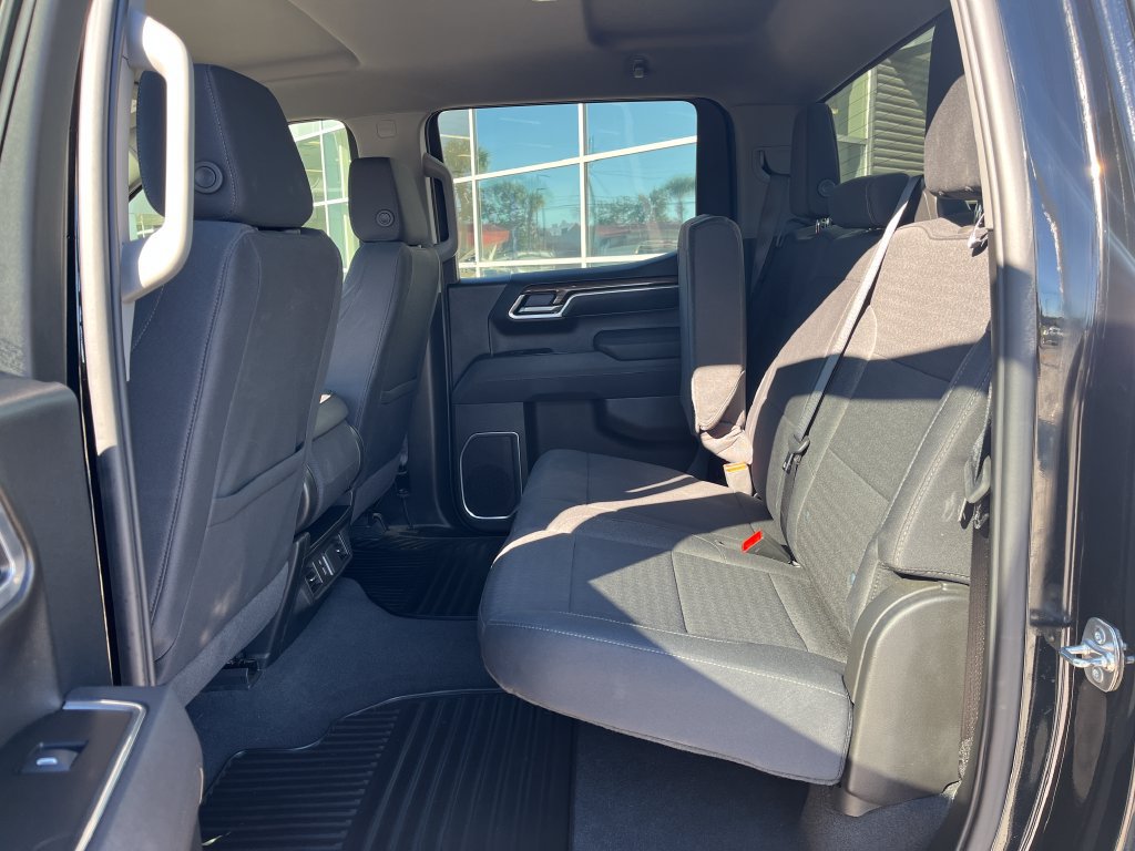 Used 2026 Chevrolet Silverado 1500 LT AWD/4WD image 15