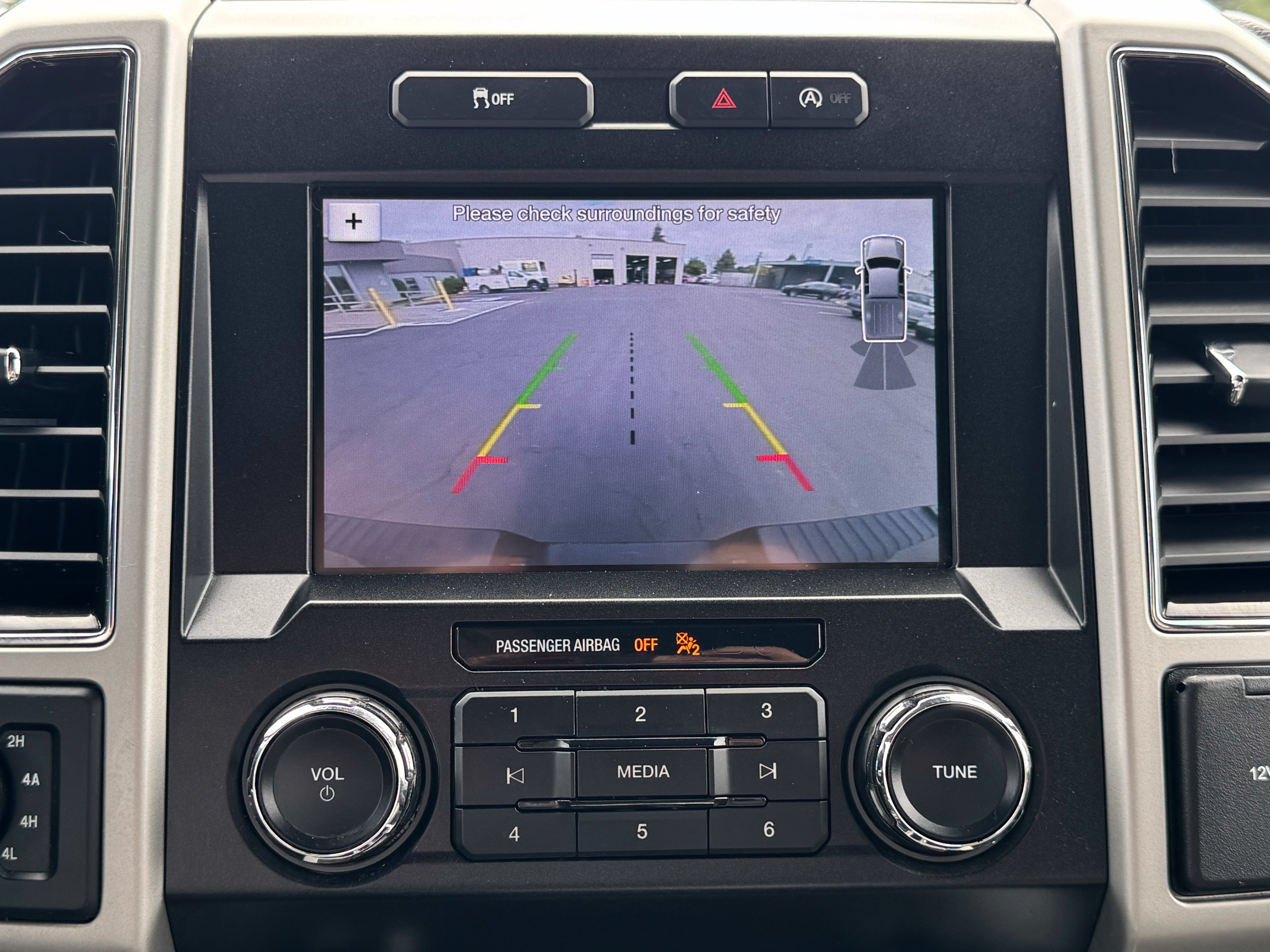 Used 2019 Ford F150 Lariat AWD/4WD image 35
