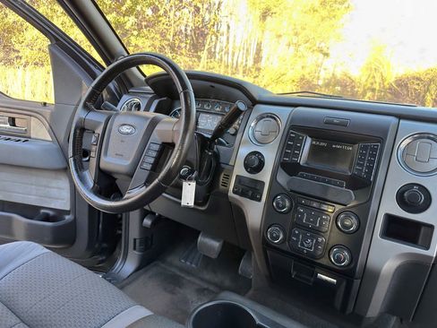 Used 2013 Ford F150 XLT w/ Luxury Equipment Group image 30