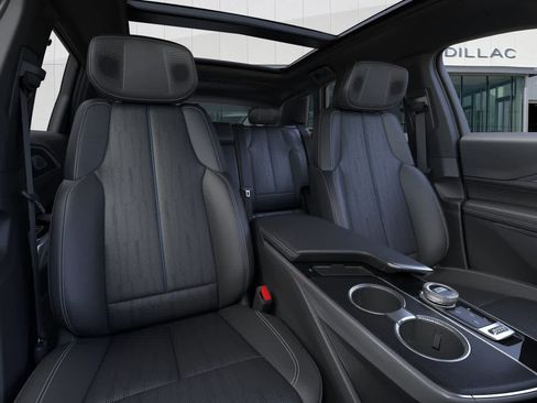 New 2024 Cadillac Lyriq Luxury w/ LPO, Floor Liner Package image 16