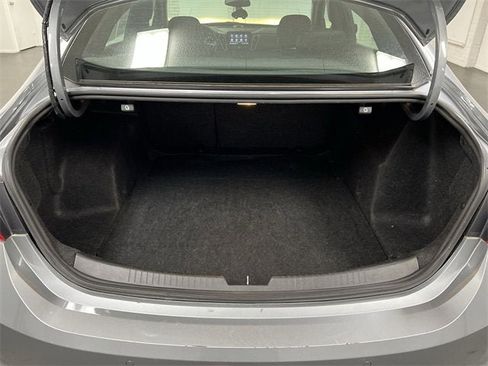 Certified 2024 Chevrolet Malibu LT image 25