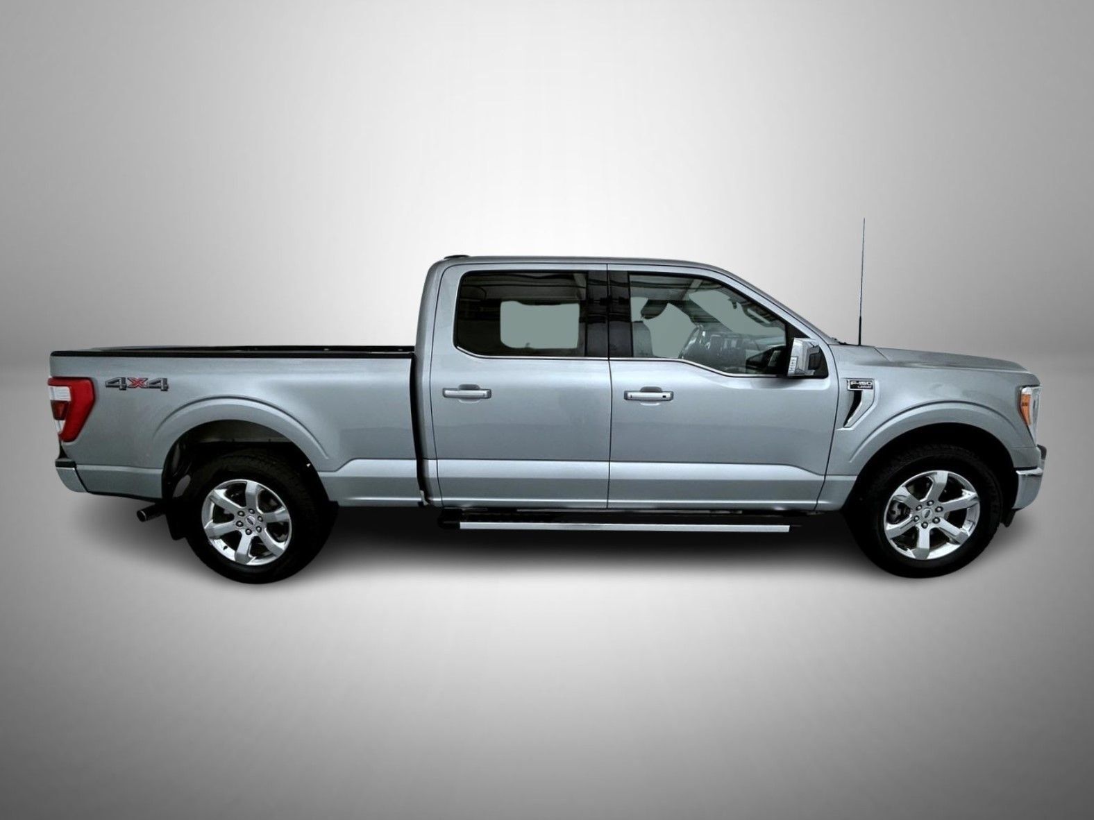 Used 2022 Ford F150 Lariat AWD/4WD image 4