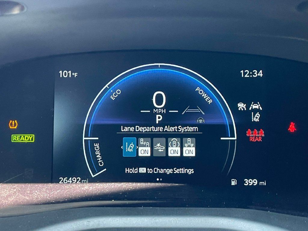 Used 2025 Toyota Camry LE FWD image 23
