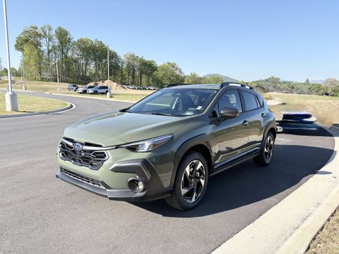 New 2026 Subaru Crosstrek 2.5i Limited image 3
