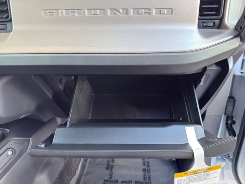 New 2025 Ford Bronco Outer Banks image 35