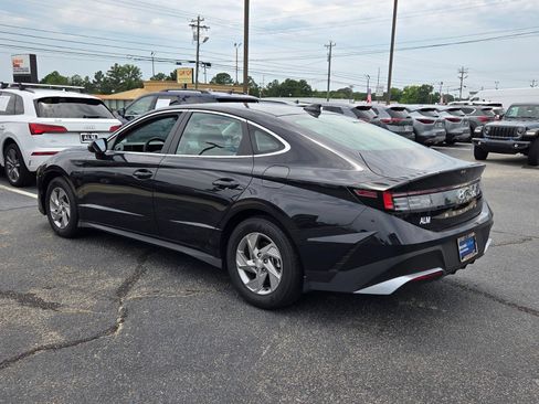 Certified 2026 Hyundai Sonata SE FWD image 9