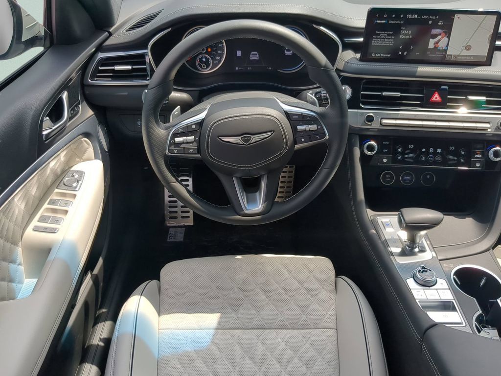 Used 2025 Genesis G70 3.3T Advanced w/ Sport Prestige Package RWD image 15