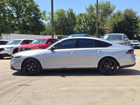 Used 2023 Honda Accord Sport image 7