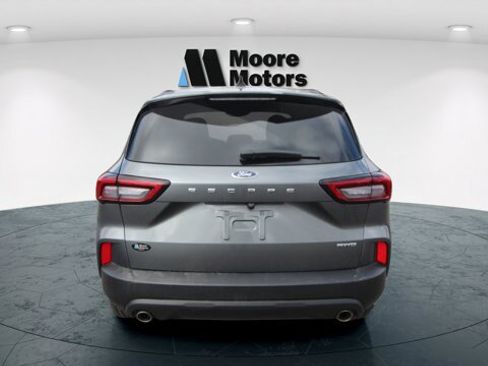 Certified 2025 Ford Escape ST-Line AWD/4WD image 4