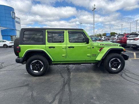 Used 2019 Jeep Wrangler Unlimited Rubicon AWD/4WD image 12