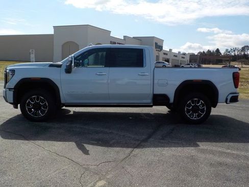 New 2026 GMC Sierra 2500 Denali Ultimate AWD/4WD image 12