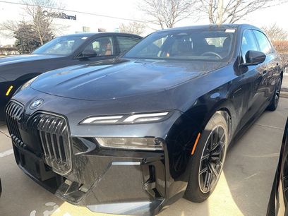 Certified 2025 BMW 750e xDrive w/ Premium Package