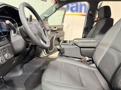 New 2026 Chevrolet Silverado 1500 LT image 9