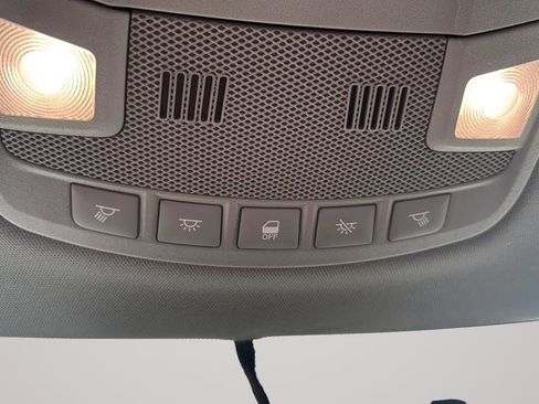 Used 2015 Ford F150 XLT w/ Equipment Group 302A Luxury image 18