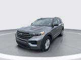 Certified 2022 Ford Explorer XLT image 2