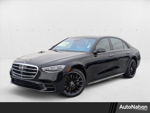 New 2025 Mercedes-Benz S 500 4MATIC image 1