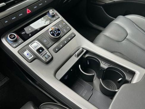 Used 2025 Hyundai Palisade Calligraphy AWD/4WD image 14
