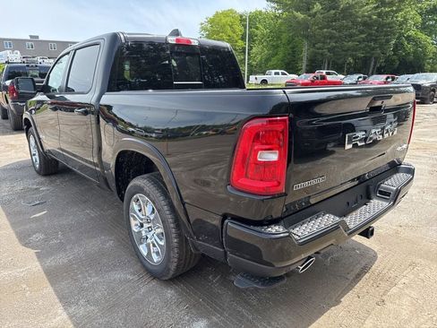 New 2026 RAM 1500 4x4 Crew Cab image 3