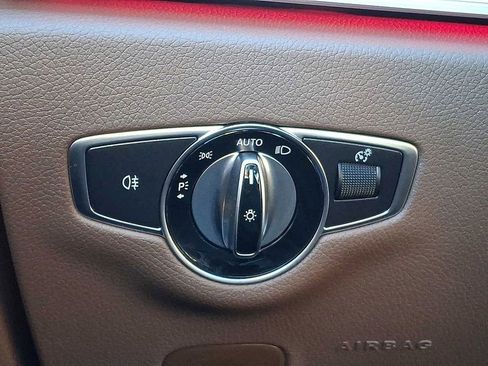 Used 2022 Mercedes-Benz E 450 4MATIC All-Terrain Wagon image 21