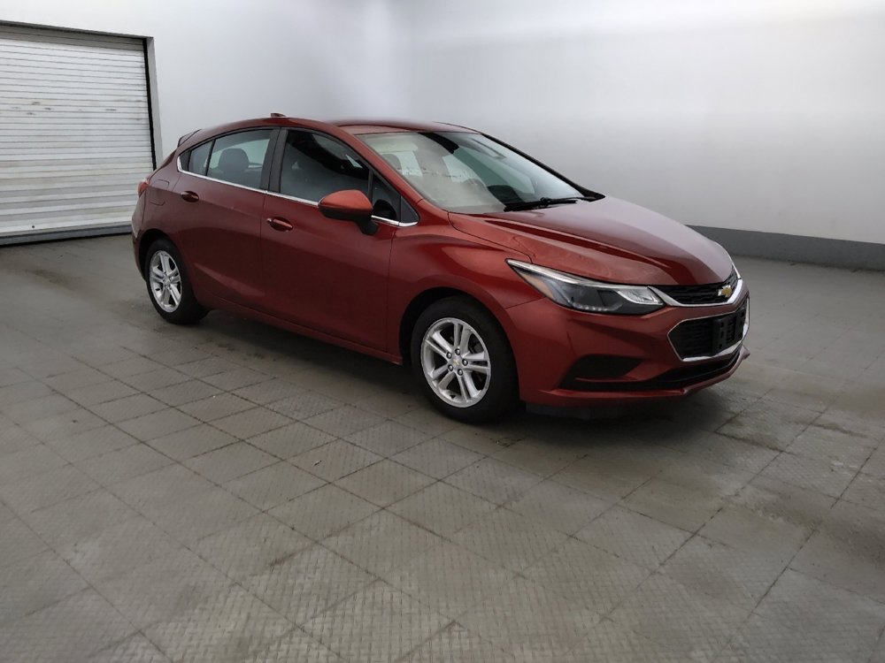 Used 2017 Chevrolet Cruze LT w/ Convenience Package FWD image 11