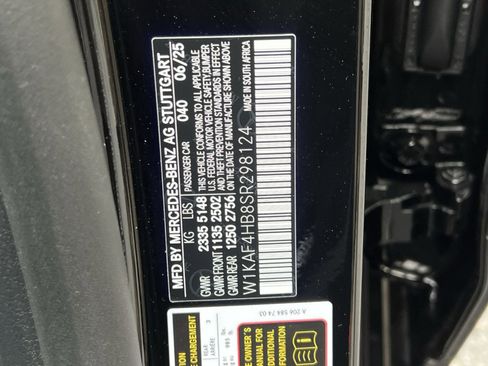 New 2025 Mercedes-Benz C 300 4MATIC Sedan image 35