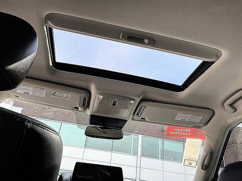 Certified 2024 Nissan Armada SL AWD/4WD image 56