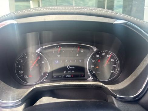 Used 2024 Chevrolet Blazer LT w/ Convenience Package FWD image 4