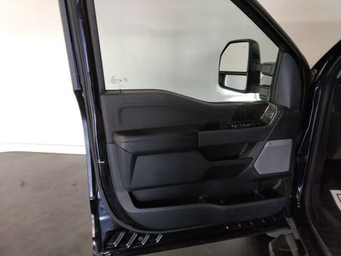 Used 2024 Ford F250 Lariat w/ Lariat Ultimate Package image 33