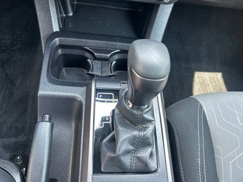 Certified 2023 Toyota Tacoma TRD Off-Road w/ Advanced Technology Package AWD/4WD image 26