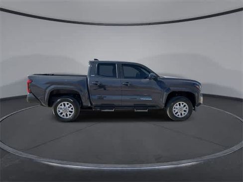 Certified 2025 Toyota Tacoma SR5 image 9