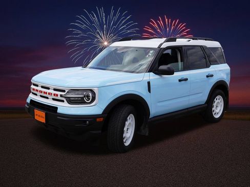 Used 2024 Ford Bronco Sport Heritage w/ Heritage Convenience Package AWD/4WD image 11