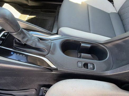 Certified 2023 Toyota Corolla LE image 13