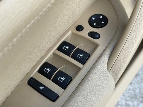 Used 2015 BMW X1 xDrive28i image 20